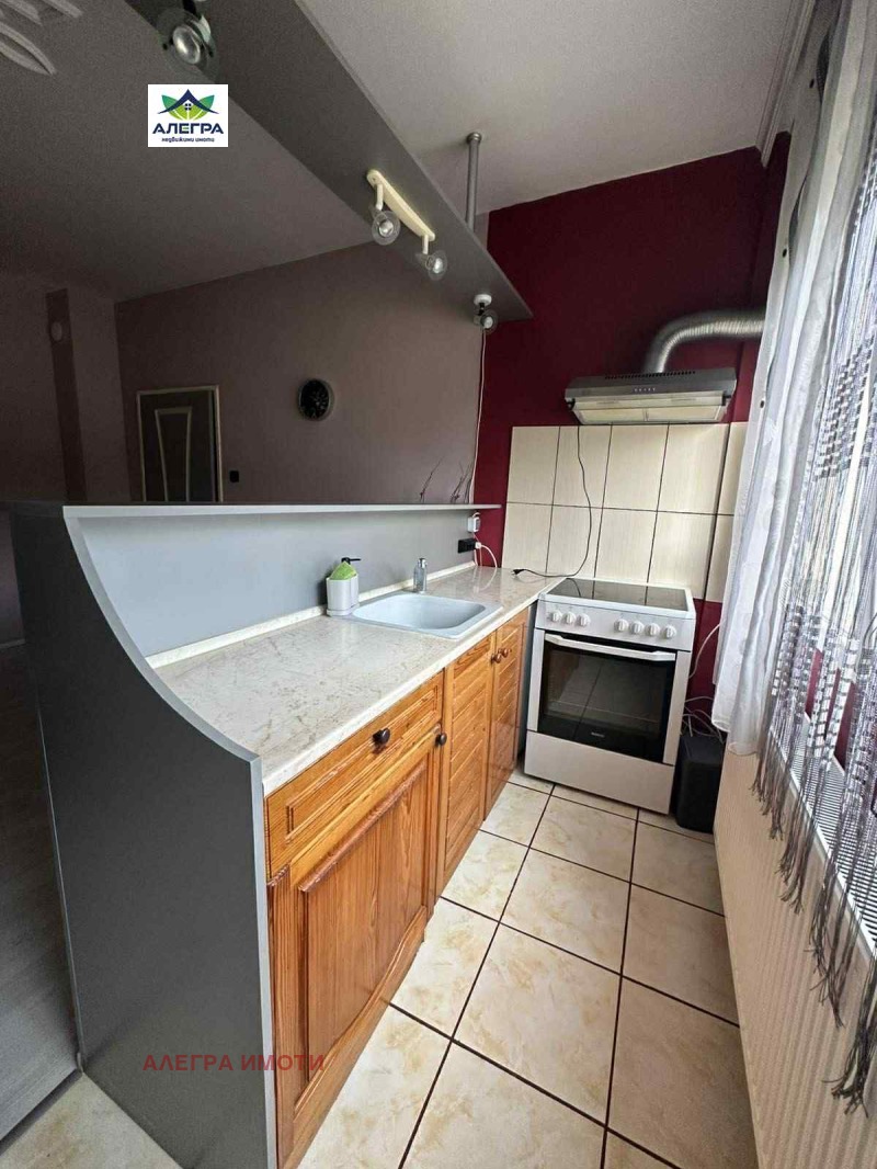 Vuokrattavana  1 makuuhuone Pazardžik , Mladost , 55 neliömetriä | 74347645 - kuva [3]