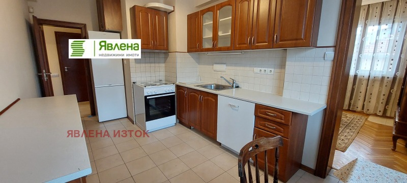 Дава под наем 4-СТАЕН, гр. София, Гео Милев, снимка 3 - Апартаменти - 52745967