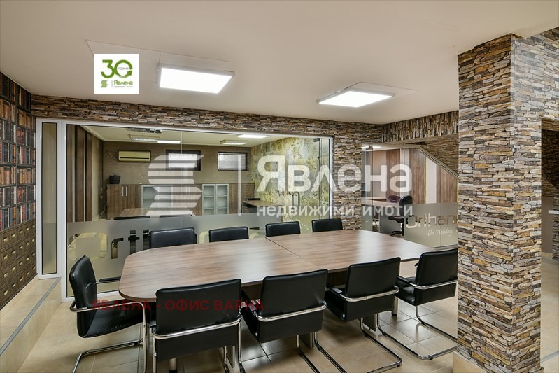 Vuokrattavana  Toimisto Varna , VINS-Tšerven ploštad , 295 neliömetriä | 47895722 - kuva [6]