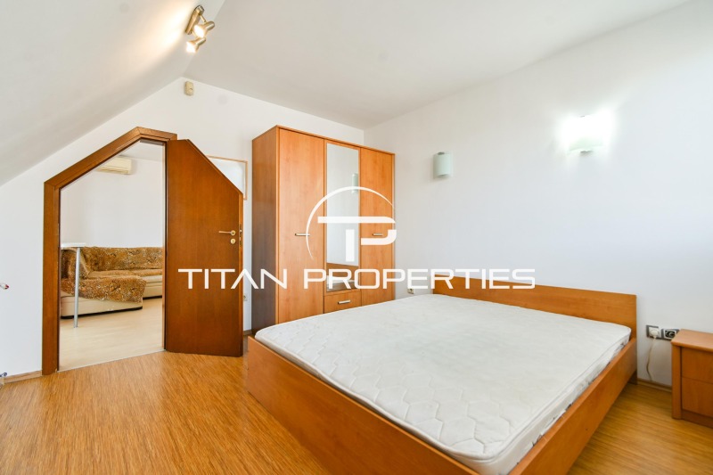 Дава под нем  3-стаен, град София, Редута •  562 € • ID 12106151 — holmes.bg - [1] 
