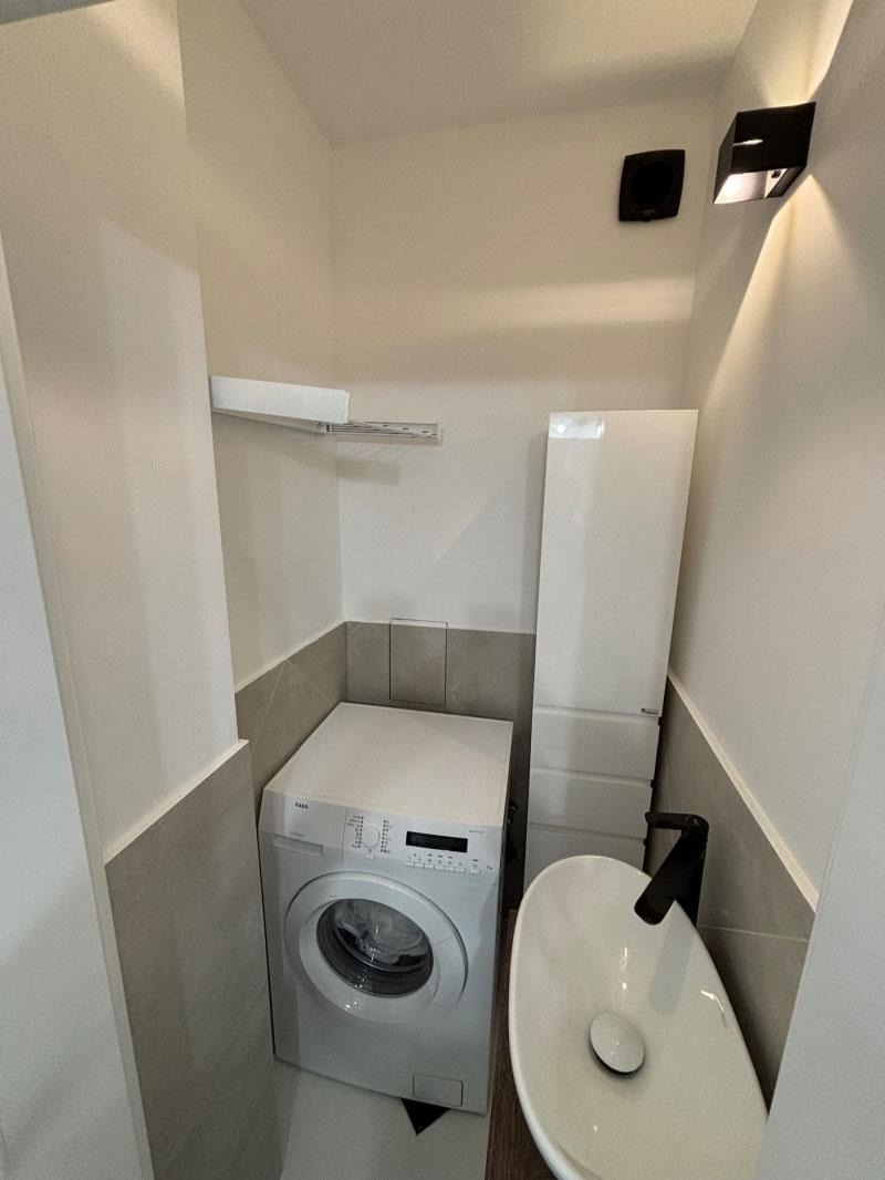 Te huur  2 slaapkamers Sofia , Zona B-5 , 86 m² | 31826435 - afbeelding [10]