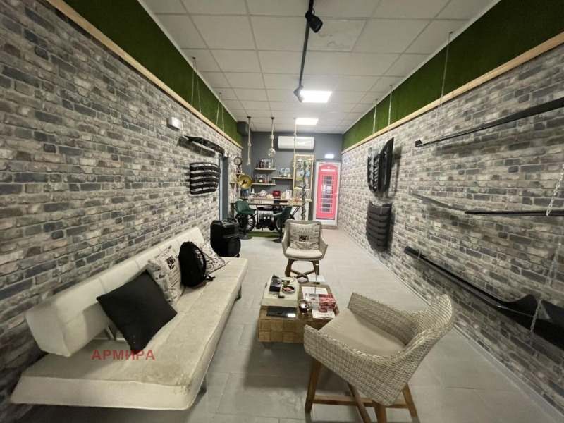 K pronájmu  Prodejna Sofia , Bakston , 90 m2 | 14216498 - obraz [2]