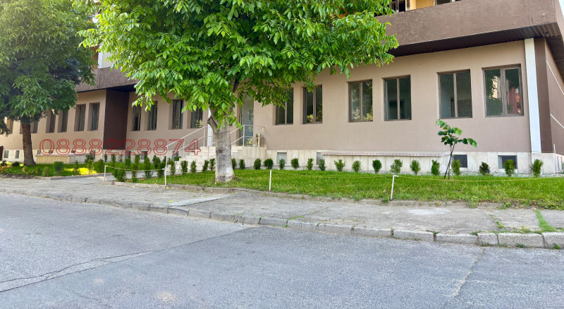 Дава под наем ОФИС, гр. Карлово, област Пловдив, снимка 3 - Офиси - 52786066