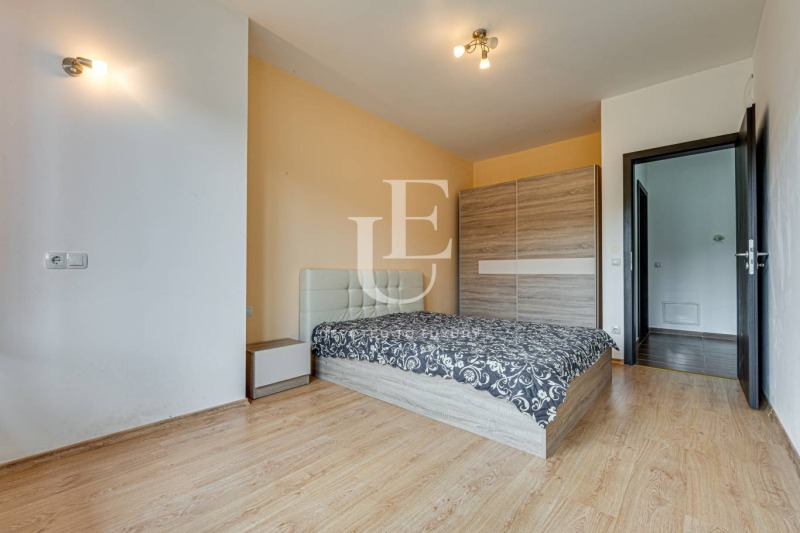 A louer  Maison Sofia , Pantcharevo , 240 m² | 53286211 - image [13]