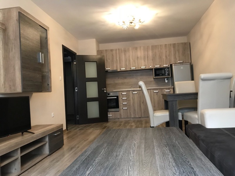 En renta  1 dormitorio Plovdiv , Tsentar , 65 metros cuadrados | 86883728 - imagen [6]