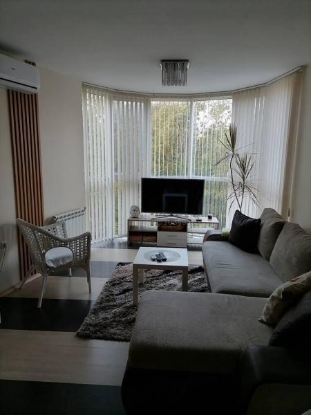 Do wynajęcia  1 sypialnia Burgas , Slawejkow , 88 mkw | 80031857 - obraz [3]