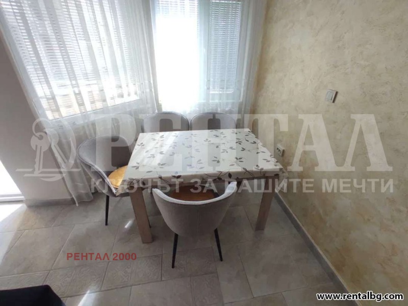 Дава под наем 2-СТАЕН, гр. Пловдив, Кючук Париж, снимка 4 - Апартаменти - 53149670