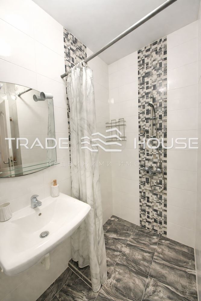 Дава под наем 2-СТАЕН, гр. Пловдив, Кючук Париж, снимка 7 - Апартаменти - 53365471