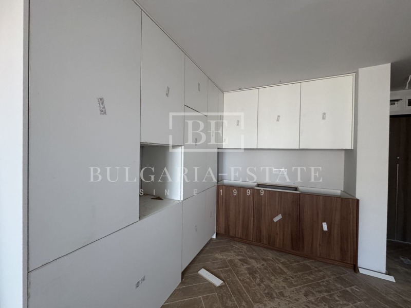 Издаје се  2 спаваће собе Варна , Бриз , 102 м2 | 52642998 - слика [15]