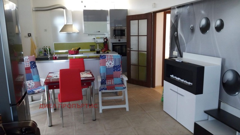 For Rent  2 bedroom Burgas , Kraymorie , 88 sq.m | 22932364 - image [2]