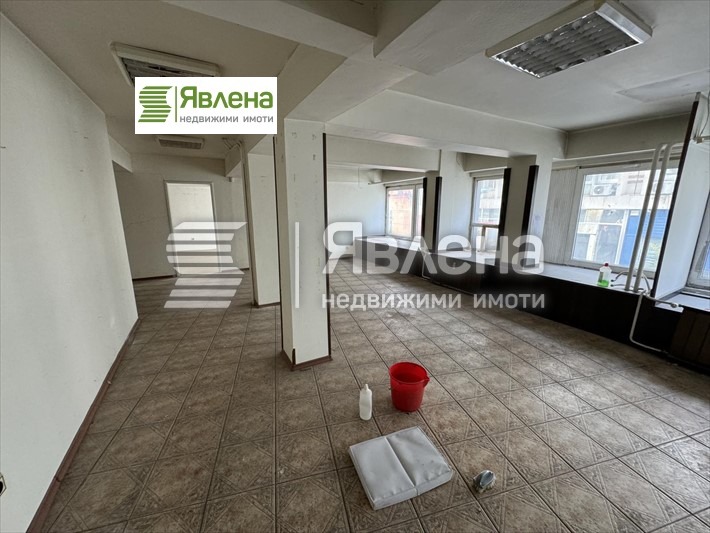 Kiralık  Bar; Kahve dükkanı Sofia , Centar , 1350 metrekare | 61800619 - görüntü [6]