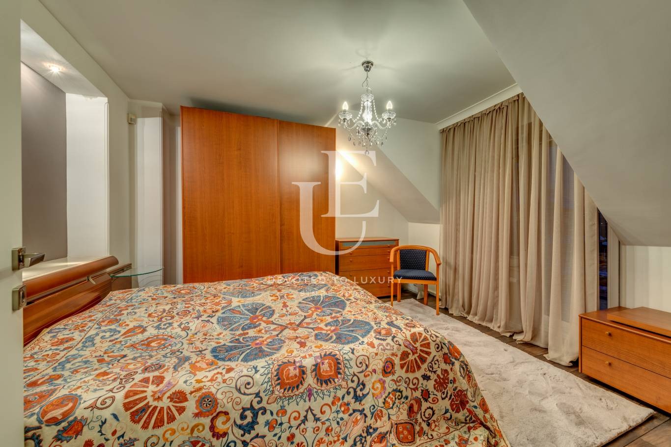 Дава под наем 3-СТАЕН, гр. София, Лозенец, снимка 6 - Апартаменти - 53766214