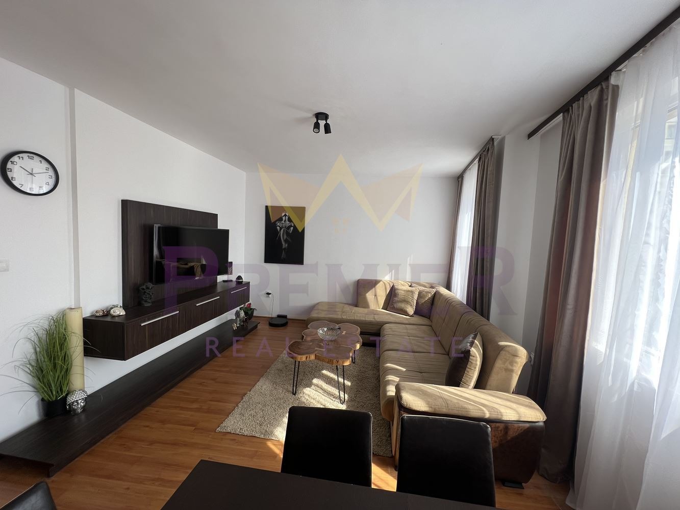 Дава под наем 3-СТАЕН, гр. Варна, Колхозен пазар, снимка 4 - Апартаменти - 55939603