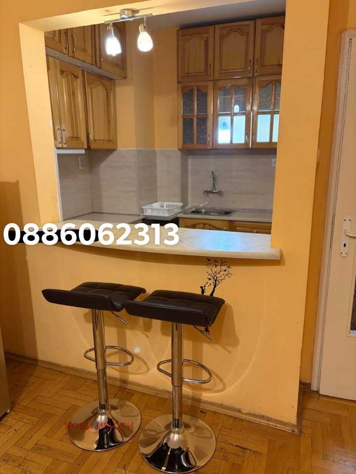 Дава под наем 2-СТАЕН, гр. Пловдив, Кючук Париж, снимка 4 - Апартаменти - 52839641