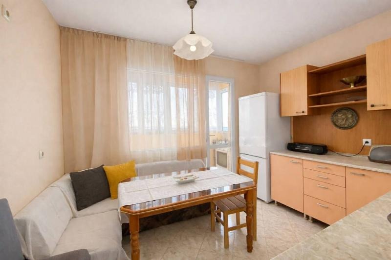 Дава под наем 2-СТАЕН, гр. Бургас, Братя Миладинови