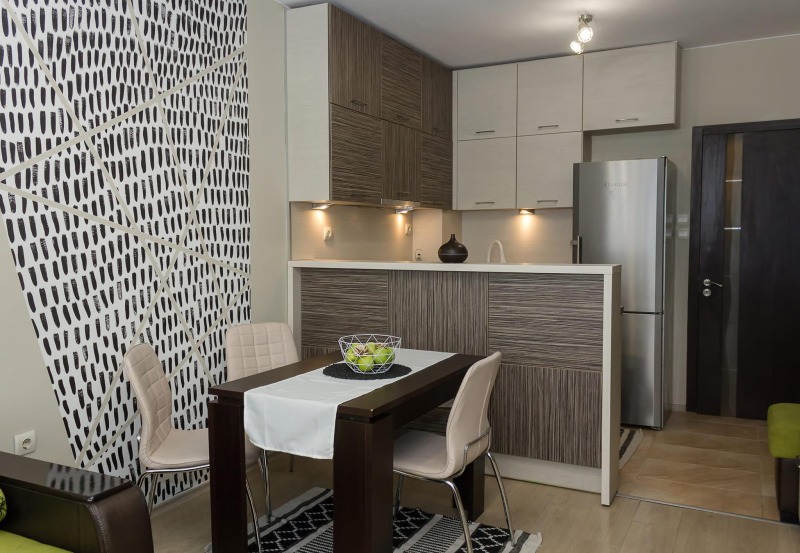 Дава под Наем 2-СТАЕН в град Варна, Лятно кино Тракия - 55 кв.м / 500 € » 977.92 лв., ТИТАН ПРОПЪРТИС ВАРНА