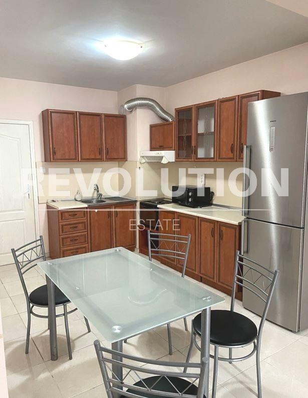 Da affittare  1 camera da letto Varna , HEI , 75 mq | 80699766