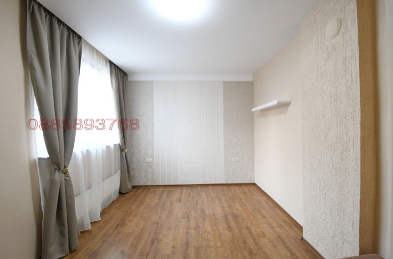 Zu vermieten  Hausboden Sofia , Podgumer , 110 qm | 32798249 - Bild [15]