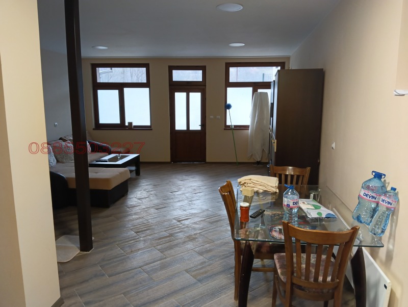 Дава под наем КЪЩА, с. Баня, област Пазарджик, снимка 7 - Къщи - 53047647