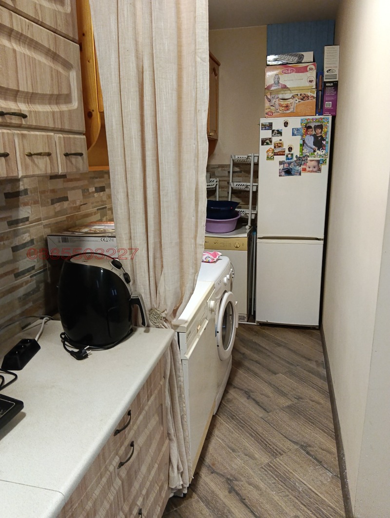 Дава под наем КЪЩА, с. Баня, област Пазарджик, снимка 3 - Къщи - 53047647