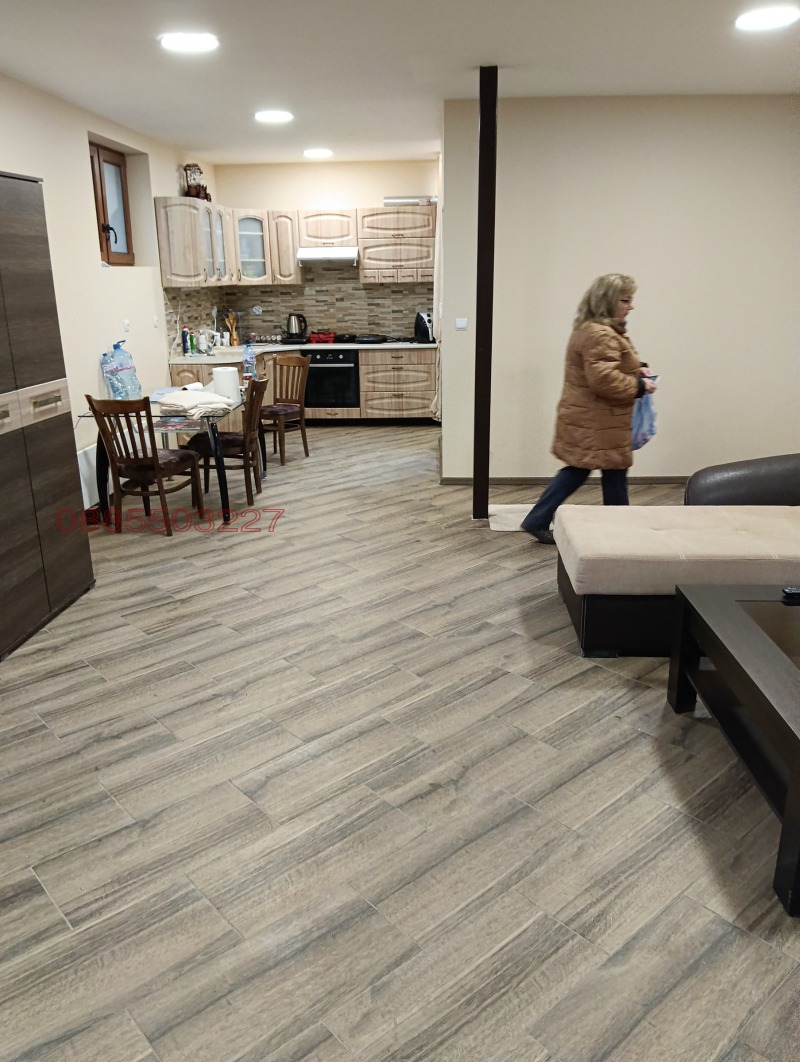 Дава под наем КЪЩА, с. Баня, област Пазарджик