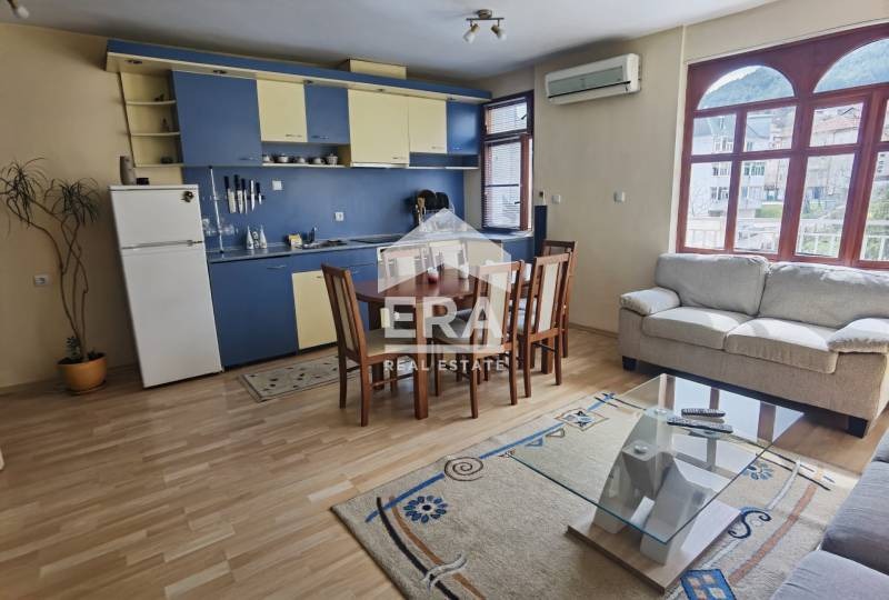 Издаје се  1 спаваћа соба Шумен , Пожарната , 52 м2 | 55623192