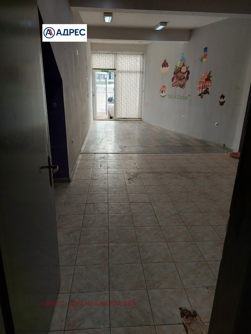 Дава под наем МАГАЗИН, гр. Плевен, Широк център, снимка 3 - Магазини - 53151237