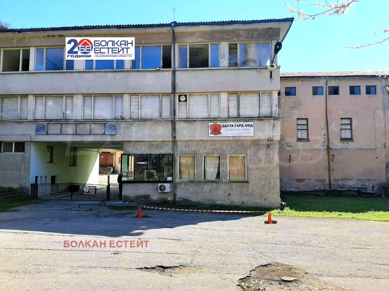 Do wynajęcia  Budynek przemysłowy Weliko Tarnowo , Stara czast , 7238 mkw | 48342903