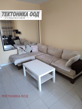 1 quarto Drujba 2, Sofia 8
