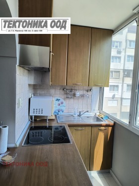1 quarto Drujba 2, Sofia 11