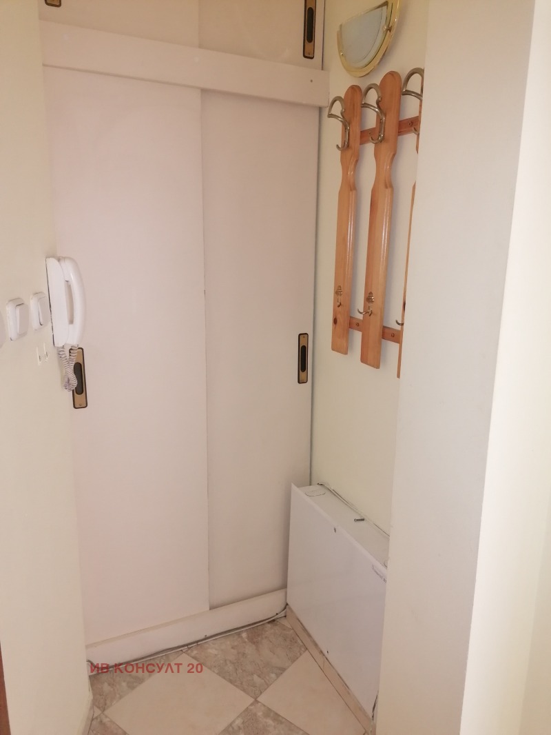 För uthyrning  2 sovrum Sofia , Centar , 70 kvm | 77160229 - bild [9]