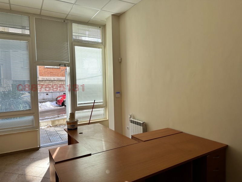 Дава под наем МАГАЗИН, гр. София, Сухата река, снимка 3 - Магазини - 53530758