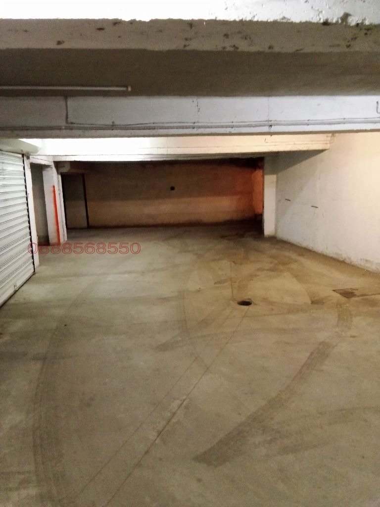 Дава под наем ГАРАЖ, ПАРКОМЯСТО, гр. София, Белите брези, снимка 2 - Гаражи и паркоместа - 53322891