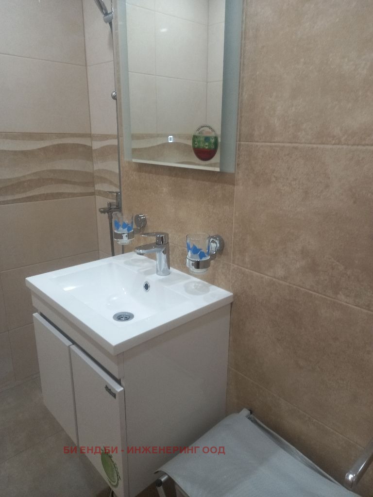 K pronájmu  2 ložnice Sofia , Goce Delčev , 92 m2 | 88944408 - obraz [11]