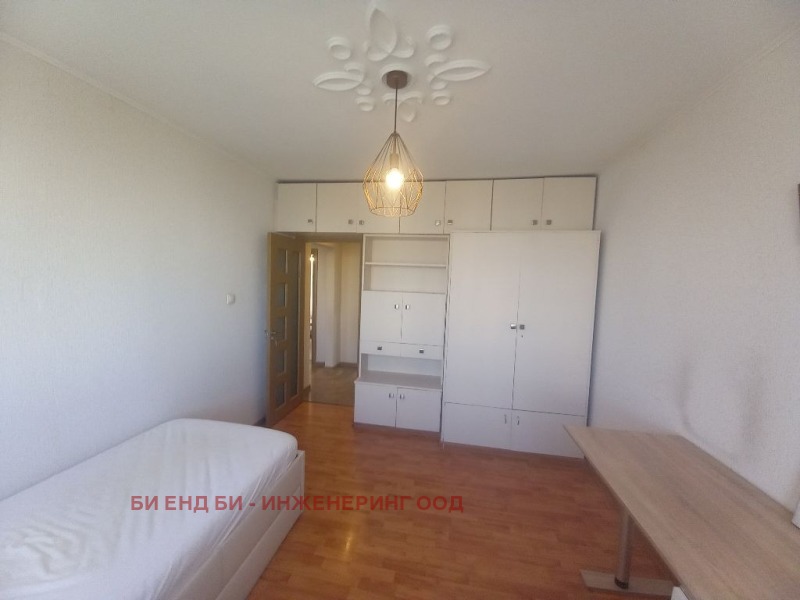 K pronájmu  2 ložnice Sofia , Goce Delčev , 92 m2 | 88944408 - obraz [8]