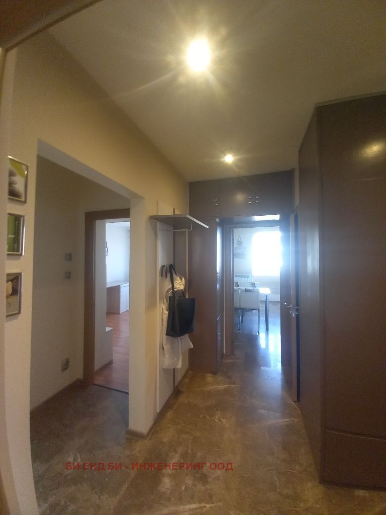 K pronájmu  2 ložnice Sofia , Goce Delčev , 92 m2 | 88944408 - obraz [7]