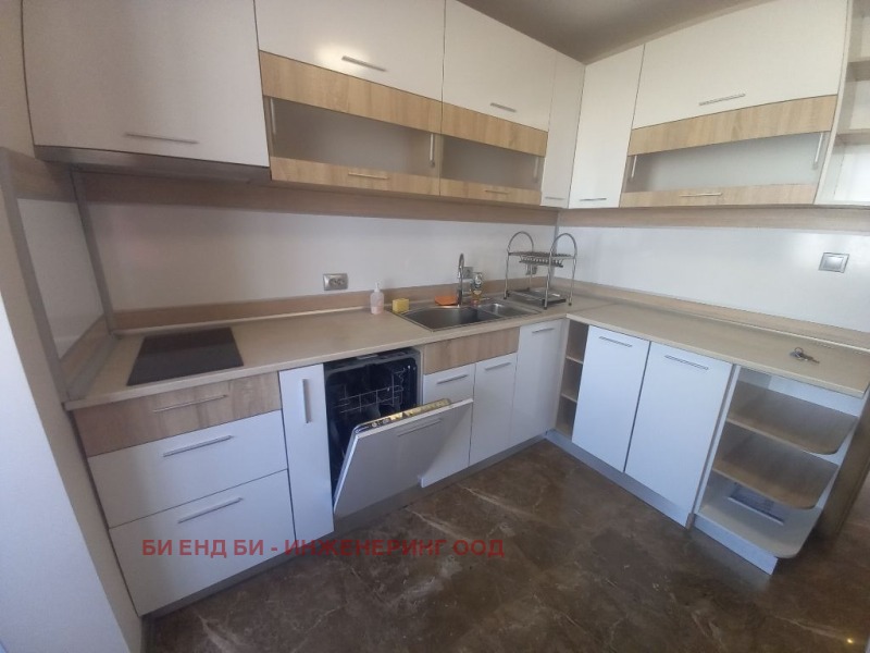 K pronájmu  2 ložnice Sofia , Goce Delčev , 92 m2 | 88944408 - obraz [13]