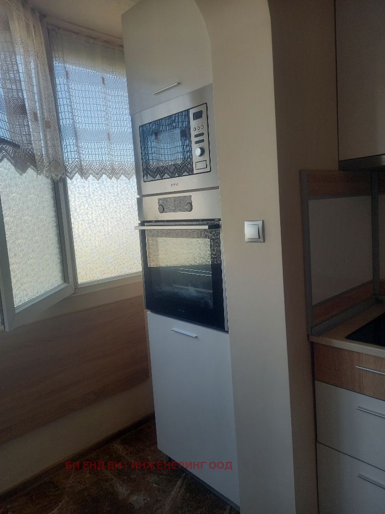 K pronájmu  2 ložnice Sofia , Goce Delčev , 92 m2 | 88944408 - obraz [15]