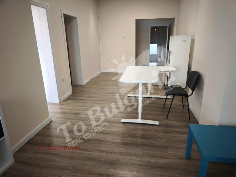 Издаје се  Канцеларија Велико Тарново , Центар , 80 м2 | 24777821 - слика [5]
