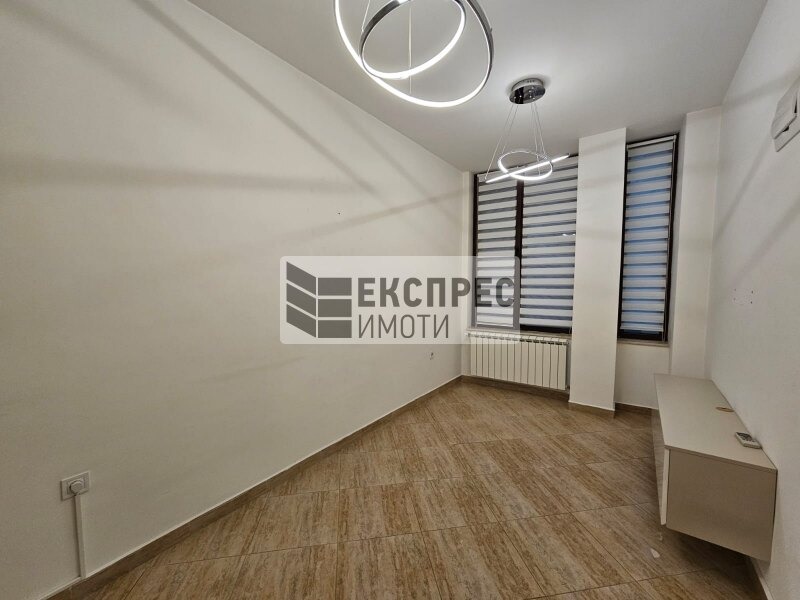 Дава под наем ОФИС, гр. Варна, Център, снимка 6 - Офиси - 53682961