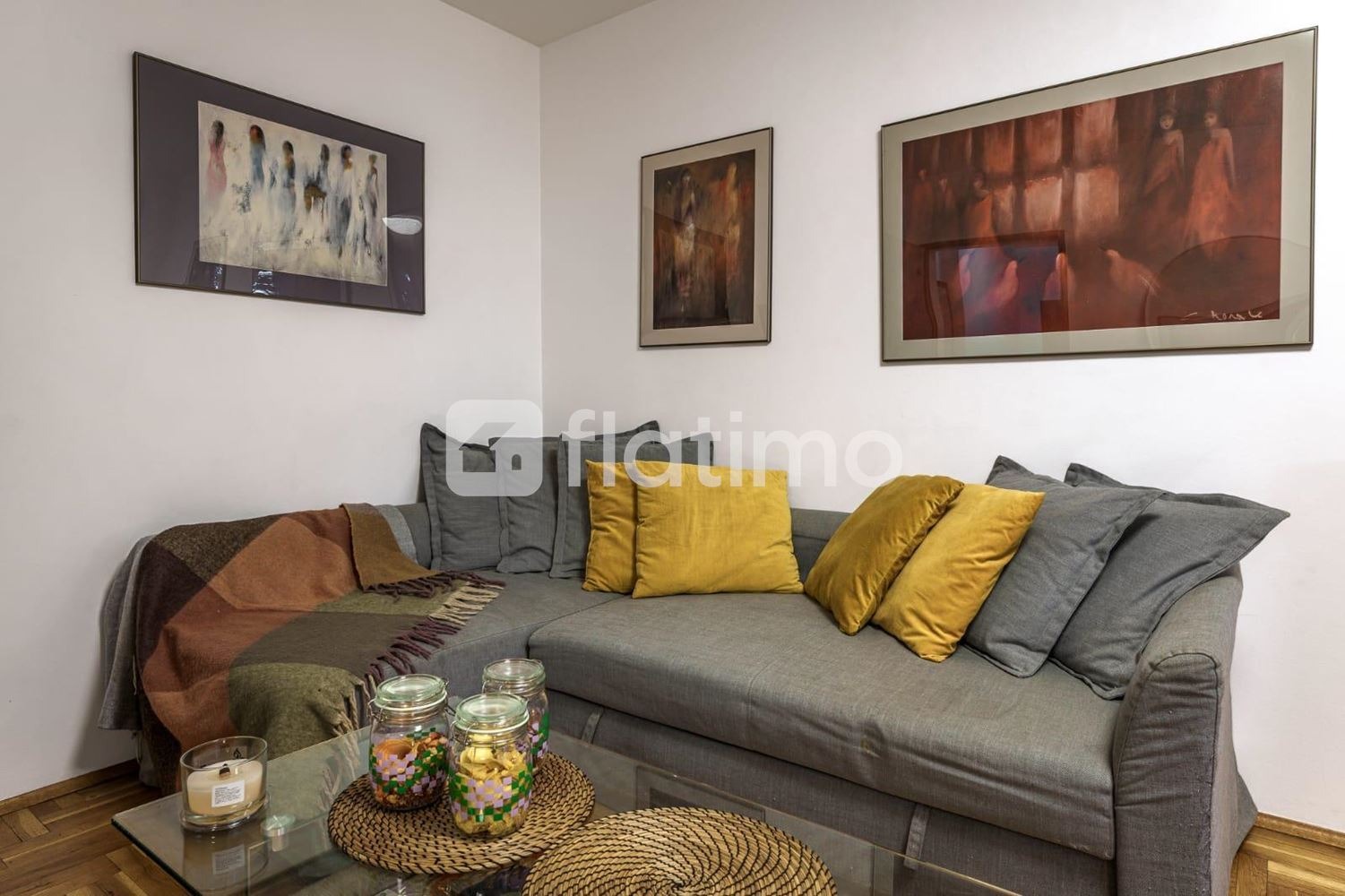 Дава под наем 3-СТАЕН, гр. София, Център, снимка 2 - Апартаменти - 54029268