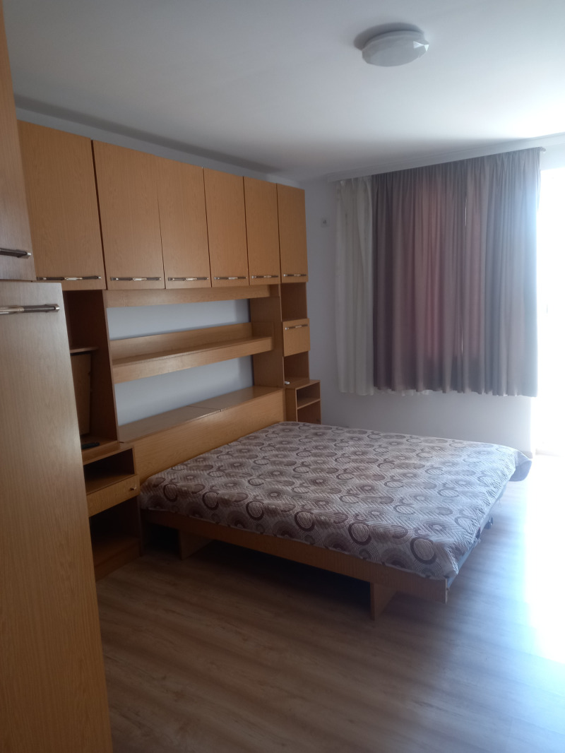 Zu vermieten  2 Schlafzimmer Weliko Tarnowo , Zentar , 93 qm | 51211904 - Bild [5]