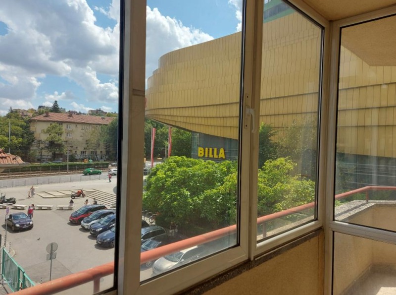 Дава под наем 4-СТАЕН, гр. София, Оборище, снимка 10 - Апартаменти - 52822965