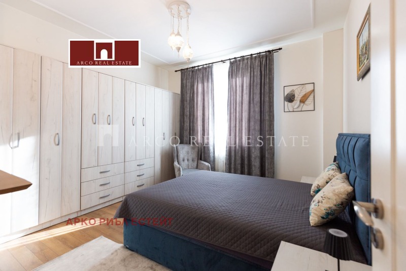 En renta  1 dormitorio Sofia , Doktorski pametnik , 76 metros cuadrados | 63244024 - imagen [5]
