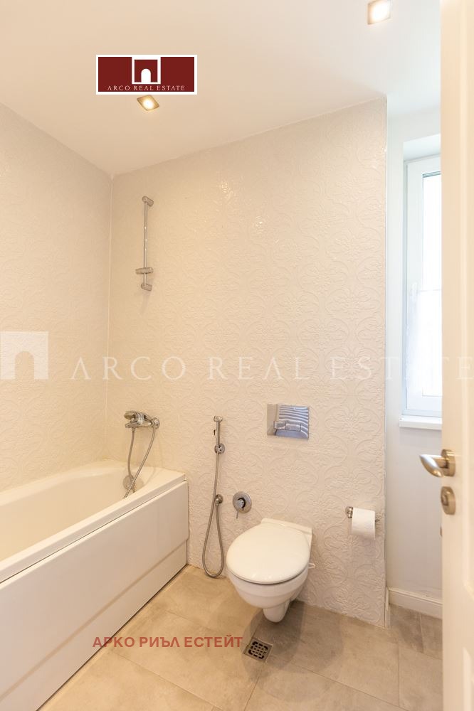 En renta  1 dormitorio Sofia , Doktorski pametnik , 76 metros cuadrados | 63244024 - imagen [11]