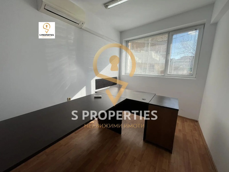 Дава под наем ОФИС, гр. Варна, Бизнес хотел, снимка 2 - Офиси - 53268401