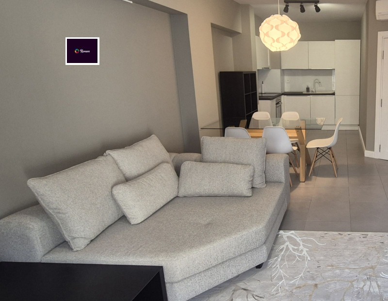 Дава под наем 3-СТАЕН, гр. Варна, ВИНС-Червен площад, снимка 3 - Апартаменти - 52463427