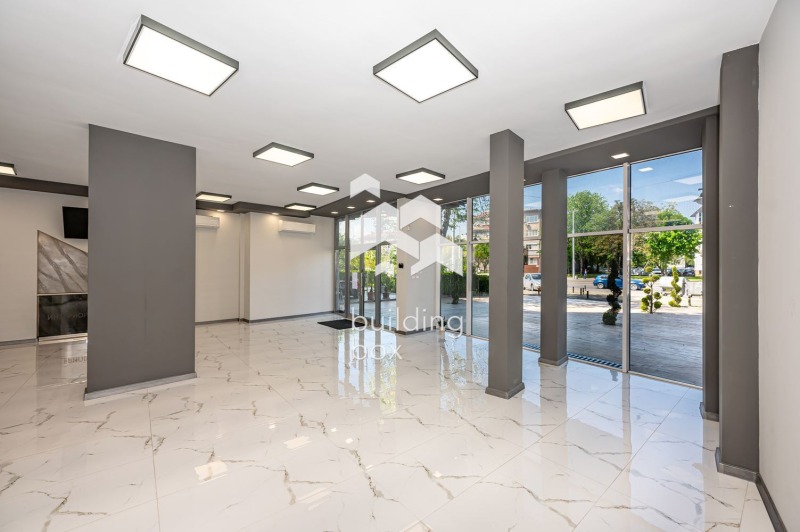 A louer  Boutique Plovdiv , Kamenitsa 1 , 198 m² | 62388424