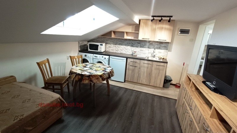 Дава под наем 1-СТАЕН, гр. Русе, Център