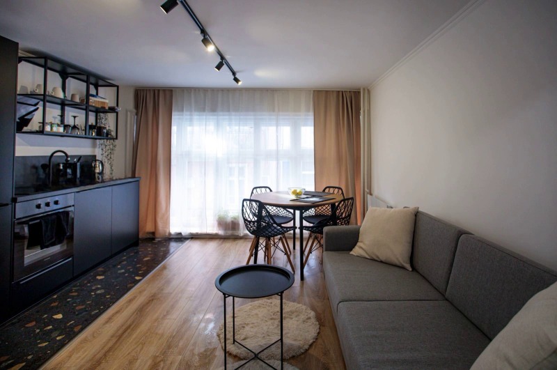 De inchiriat  1 dormitor Sofia , Țentâr , 46 mp | 31577552 - imagine [3]